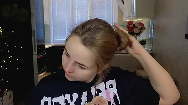 Mira Mermayd online show from 03-20-26, 01:10