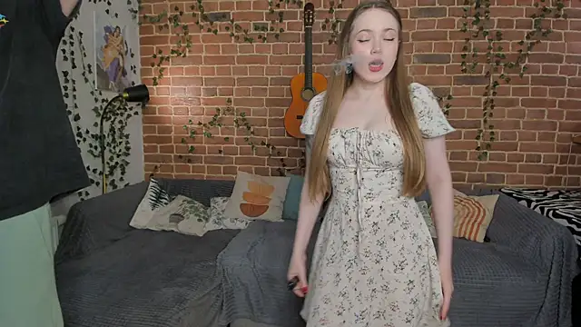 Snapshot of yamy_yamy_yamy chatting on 11-30-25, 01:04 yamy yamy yamy online show from 11-30-25, 01:04