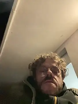 Dirtywheels online show from 01-16-25, 11:59