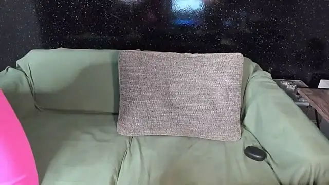 LondonBadGirl online show from 03-07-25, 10:54