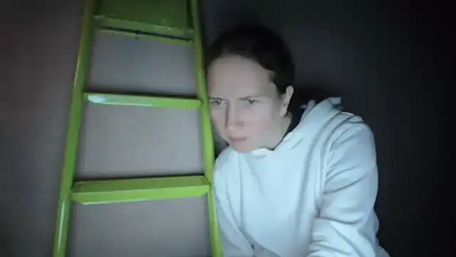 Snapshot of Sexy_MargoX_ chatting on 12-24-24, 08:49 Sexy MargoX online show from 12-24-24, 08:49