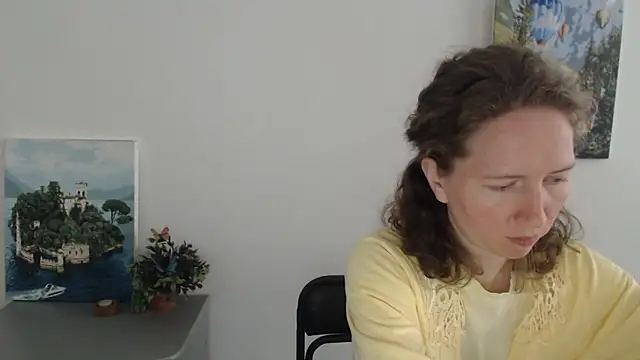 Snapshot of Sexy_MargoX_ chatting on 04-28-26, 04:01 Sexy MargoX online show from 04-28-26, 04:01