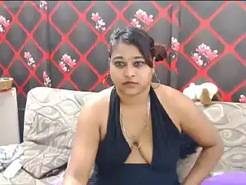 Snapshot of indian_glitter chatting on 02-21-25, 08:49 indian glitter online show from 02-21-25, 08:49