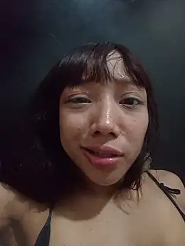 Snapshot of Karmakuro chatting on 04-25-26, 01:41 Karmakuro online show from 04-25-26, 01:41