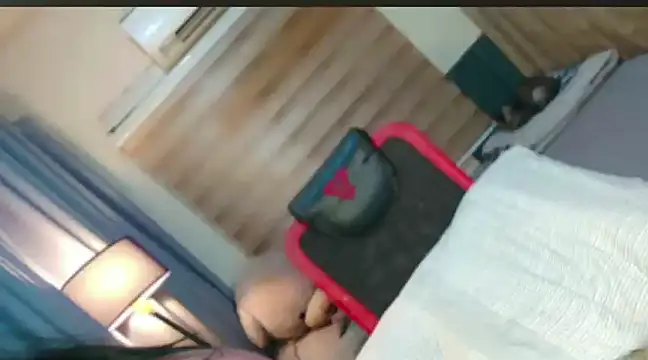 bella maxwel online show from 01-19-25, 05:15