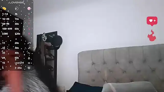 emily rosse09 online show from 11-07-25, 11:38