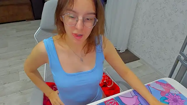 c arina x online show from 09-28-25, 08:14