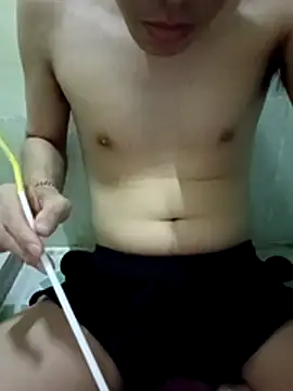 Snapshot of GayBotSG chatting on 03-10-26, 08:30 GayBotSG online show from 03-10-26, 08:30