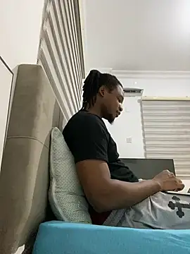 Snapshot of finefinance chatting on 09-10-25, 07:14 finefinance online show from 09-10-25, 07:14