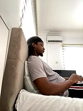 Snapshot of finefinance chatting on 11-03-25, 06:25 finefinance online show from 11-03-25, 06:25