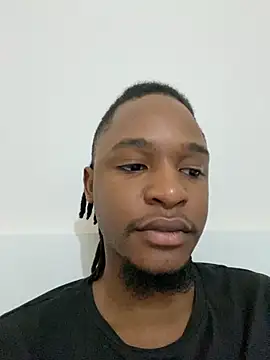 Snapshot of finefinance chatting on 11-20-25, 06:02 finefinance online show from 11-20-25, 06:02