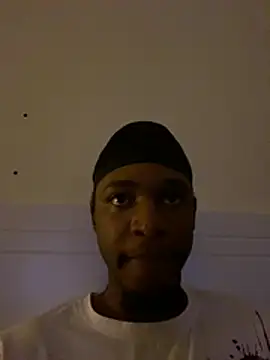 Snapshot of finefinance chatting on 02-13-26, 03:19 finefinance online show from 02-13-26, 03:19