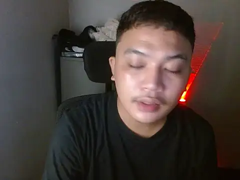 xsweetasian69x online show from 04-18-26, 03:16