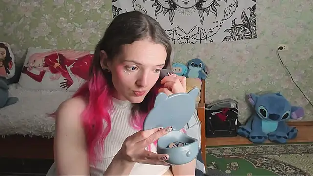 Snapshot of Cutie_Adelia chatting on 02-12-26, 10:54 Cutie Adelia online show from 02-12-26, 10:54