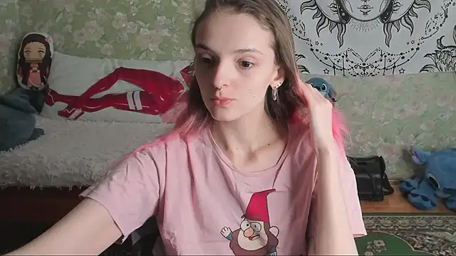 Snapshot of Cutie_Adelia chatting on 03-10-26, 10:09 Cutie Adelia online show from 03-10-26, 10:09