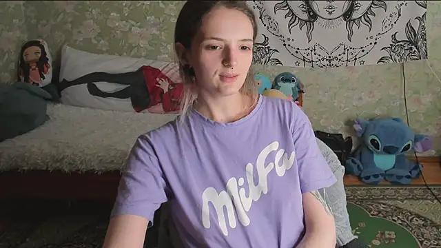 Snapshot of Cutie_Adelia chatting on 07-20-26, 10:39 Cutie Adelia online show from 07-20-26, 10:39