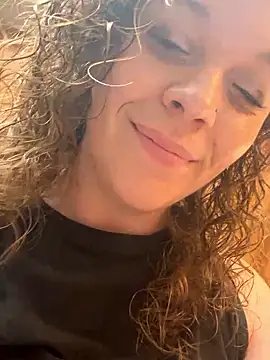 AuroraSummers online show from 09-26-25, 02:32