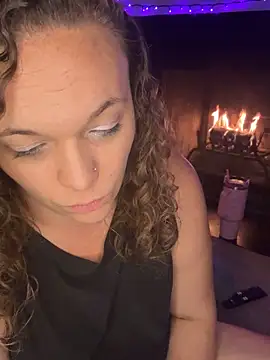 AuroraSummers online show from 10-09-25, 03:15