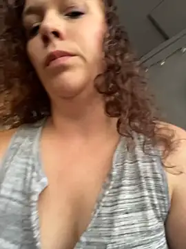 AuroraSummers online show from 04-16-26, 03:24