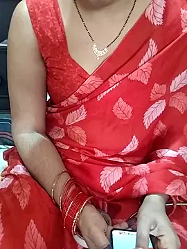 Snapshot of Diya_143 chatting on 06-05-26, 06:52 Diya 143 online show from 06-05-26, 06:52