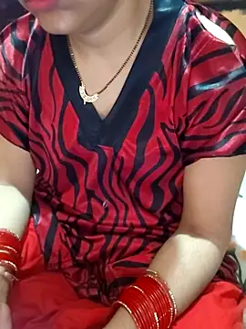 Snapshot of Diya_143 chatting on 06-05-26, 06:57 Diya 143 online show from 06-05-26, 06:57