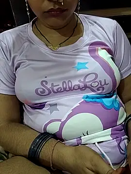 Snapshot of Diya_143 chatting on 06-10-26, 05:34 Diya 143 online show from 06-10-26, 05:34