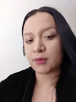 Snapshot of Arisha34 chatting on 06-18-26, 11:31 Arisha34 online show from 06-18-26, 11:31