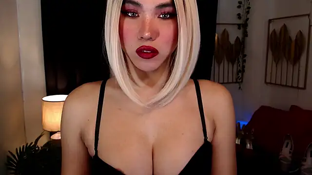 Snapshot of sahara_ts chatting on 01-29-25, 01:05 sahara ts online show from 01-29-25, 01:05