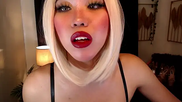 Snapshot of sahara_ts chatting on 01-31-25, 04:03 sahara ts online show from 01-31-25, 04:03