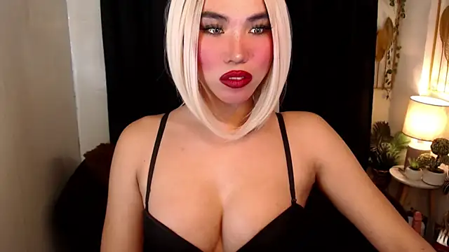 Snapshot of sahara_ts chatting on 02-05-25, 03:55 sahara ts online show from 02-05-25, 03:55