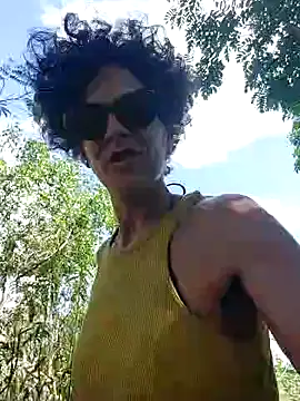 Snapshot of LightedWoman chatting on 12-19-24, 04:56 LightedWoman online show from 12-19-24, 04:56