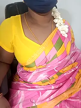 Snapshot of Tamil-hotwife chatting on 10-05-25, 04:27 Tamil-hotwife online show from 10-05-25, 04:27