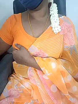 Snapshot of Tamil-hotwife chatting on 10-08-25, 05:16 Tamil-hotwife online show from 10-08-25, 05:16