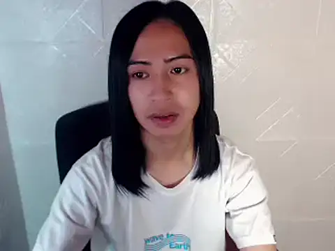 Snapshot of Lemonadexxx chatting on 12-12-24, 09:19 Lemonadexxx online show from 12-12-24, 09:19