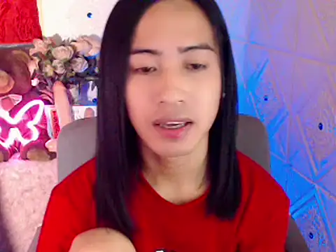 Snapshot of Lemonadexxx chatting on 12-19-24, 02:01 Lemonadexxx online show from 12-19-24, 02:01