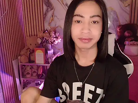 Snapshot of Lemonadexxx chatting on 09-18-25, 10:17 Lemonadexxx online show from 09-18-25, 10:17