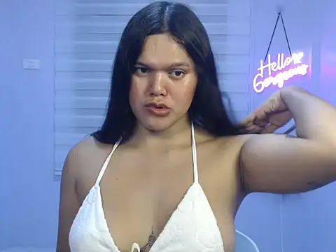 Snapshot of Miss_Ivanawolf chatting on 12-10-24, 01:22 Miss Ivanawolf online show from 12-10-24, 01:22