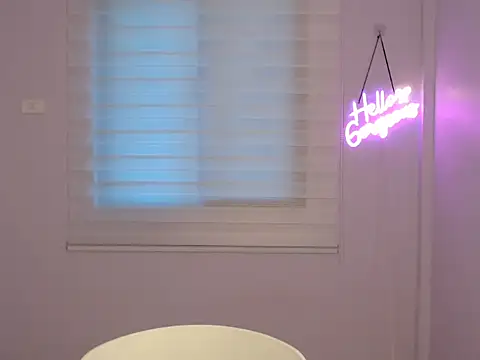 Snapshot of Miss_Ivanawolf chatting on 02-19-25, 07:17 Miss Ivanawolf online show from 02-19-25, 07:17