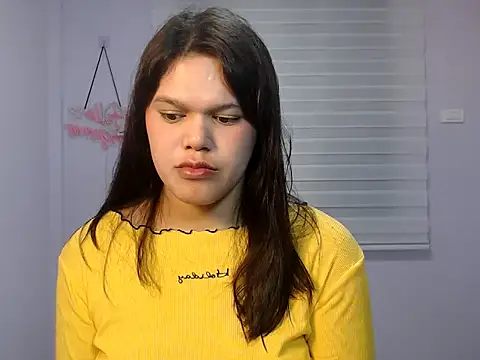 Snapshot of Miss_Ivanawolf chatting on 11-19-25, 12:49 Miss Ivanawolf online show from 11-19-25, 12:49