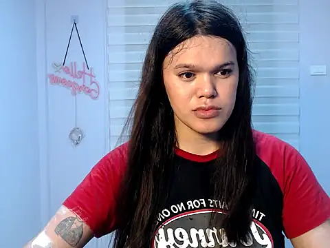 Snapshot of Miss_Ivanawolf chatting on 05-13-26, 11:18 Miss Ivanawolf online show from 05-13-26, 11:18