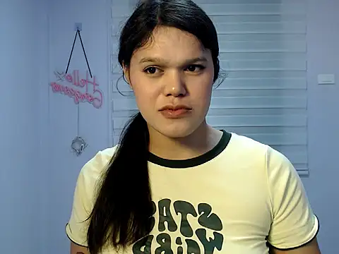 Snapshot of Miss_Ivanawolf chatting on 05-16-26, 03:55 Miss Ivanawolf online show from 05-16-26, 03:55