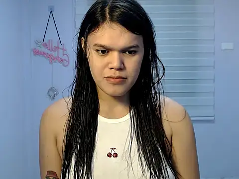 Snapshot of Miss_Ivanawolf chatting on 05-19-26, 12:11 Miss Ivanawolf online show from 05-19-26, 12:11