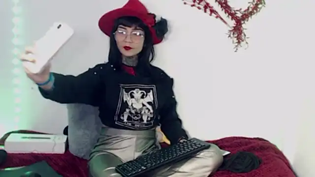 Ardat Lili69 online show from 11-28-25, 05:48