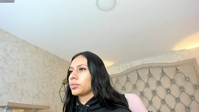 Snapshot of karlyn_angels chatting on 12-30-24, 03:02 karlyn angels online show from 12-30-24, 03:02