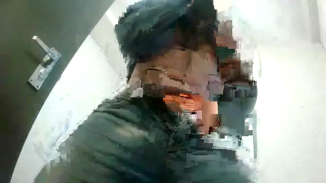 Snapshot of Wolfeman74 chatting on 04-23-26, 05:48 Wolfeman74 online show from 04-23-26, 05:48
