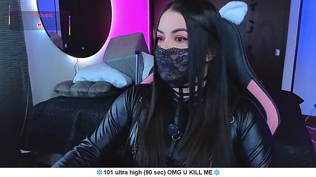 Snapshot of Liah_santos chatting on 01-13-26, 02:00 Liah santos online show from 01-13-26, 02:00