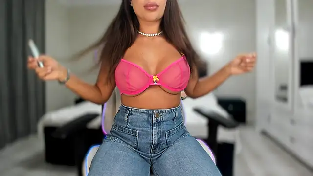 Snapshot of _missperfection_ chatting on 09-21-25, 02:02 missperfection online show from 09-21-25, 02:02