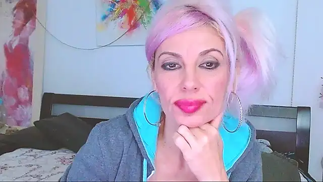 HoneyLara online show from 03-06-25, 04:08