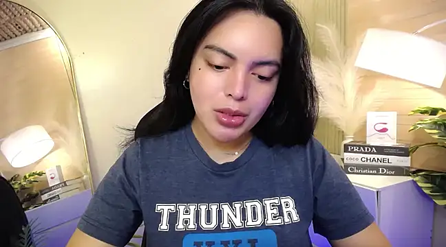 Snapshot of HotstuffCherrySummer chatting on 01-10-25, 06:31 HotstuffCherrySummer online show from 01-10-25, 06:31