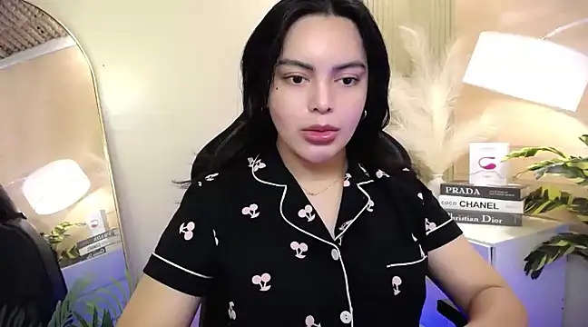 Snapshot of HotstuffCherrySummer chatting on 01-11-25, 05:52 HotstuffCherrySummer online show from 01-11-25, 05:52